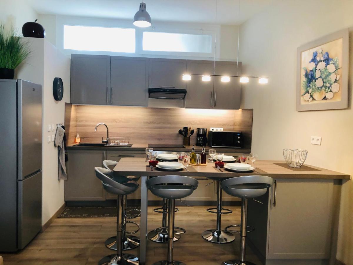 Apartmán Les Volets Rouges Cavaillon Exteriér fotografie