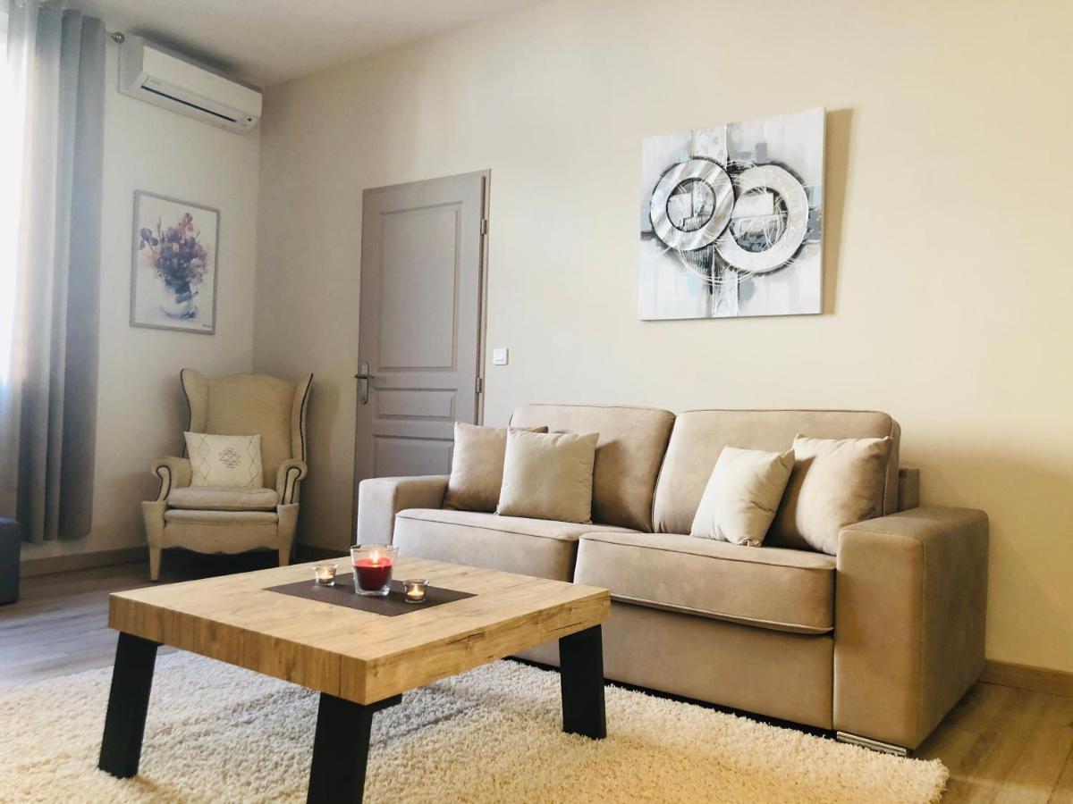 Apartmán Les Volets Rouges Cavaillon Exteriér fotografie